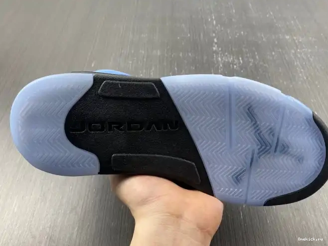 One Kick Jordan 5 UNC Air DV1310-401 0515